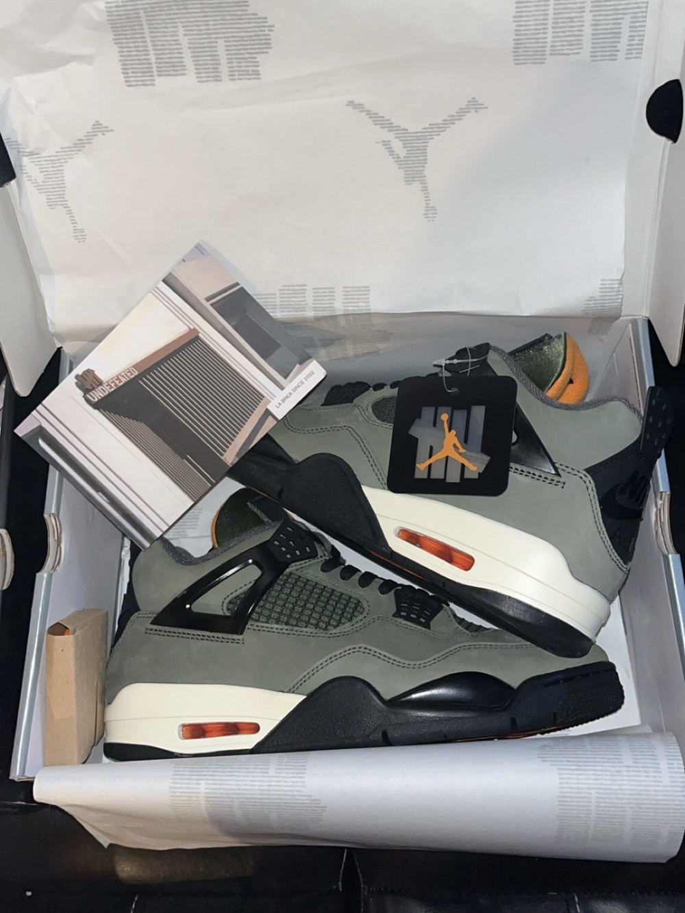 Jordan 4 Retro OG SP Undefeated (2025)